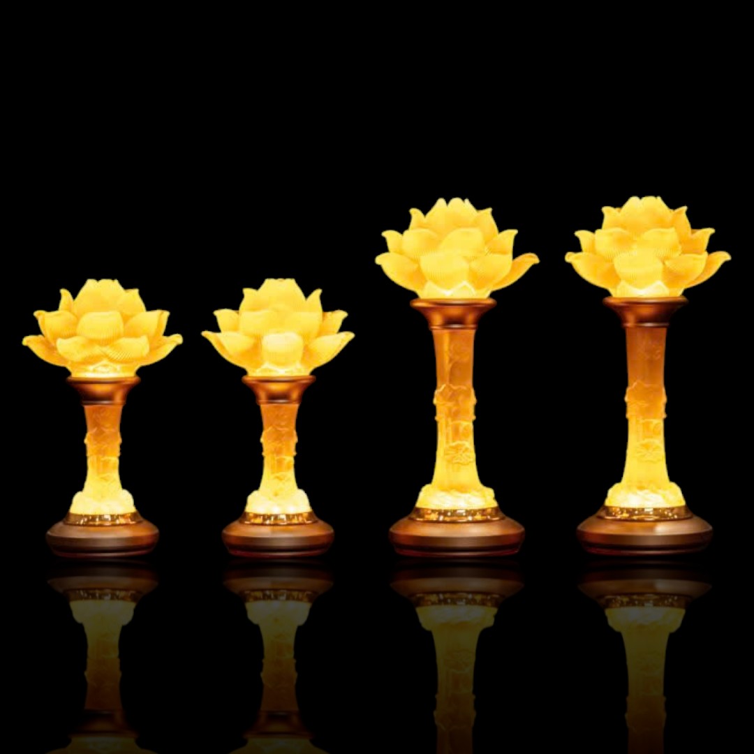 Đèn điện 1 bông lưu ly thân sáng