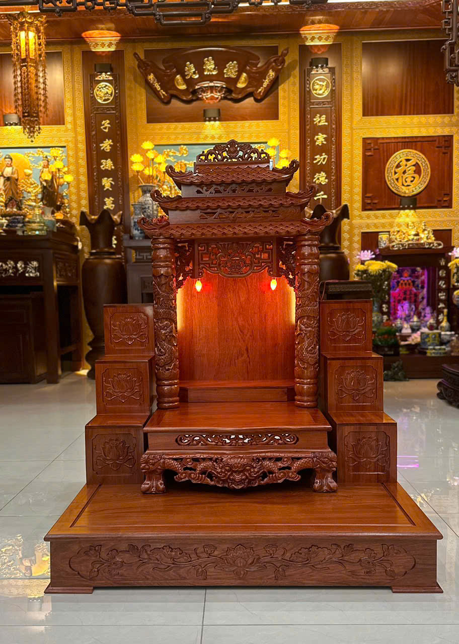 Bàn Thờ Thần Tài
