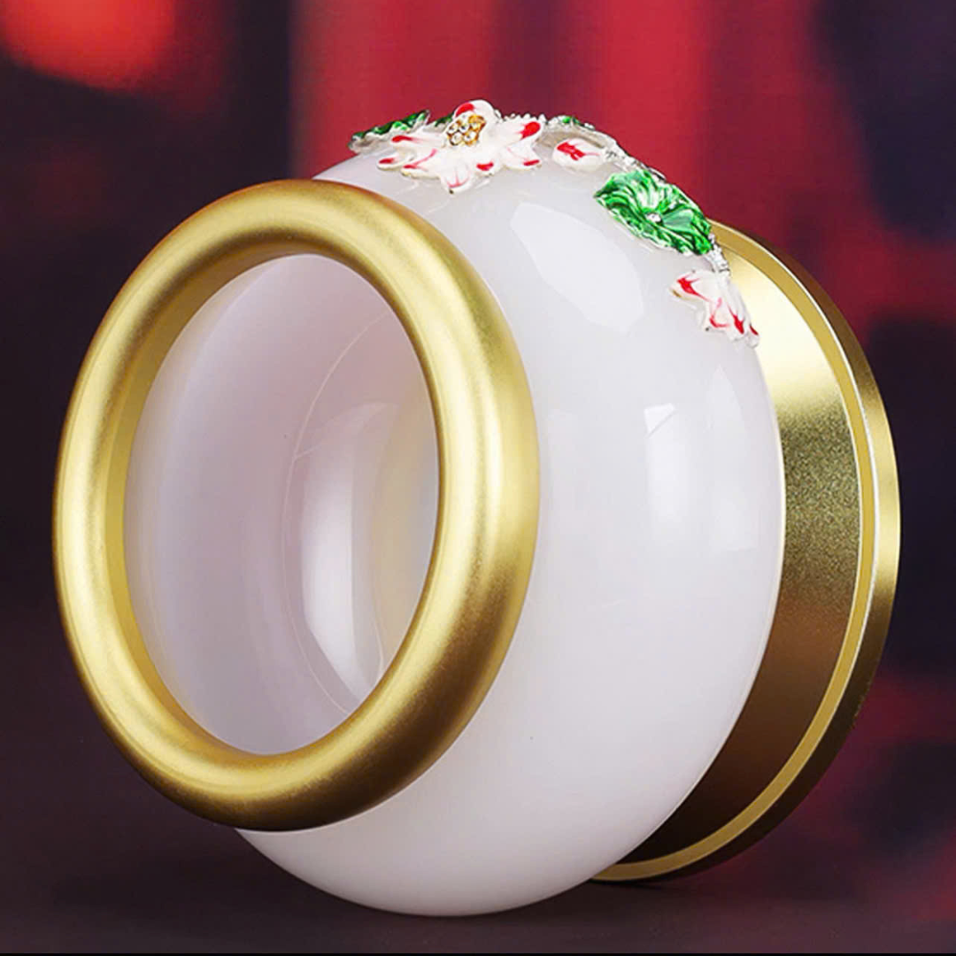 Bát hương ngọc viền đồng hoa sen trắng