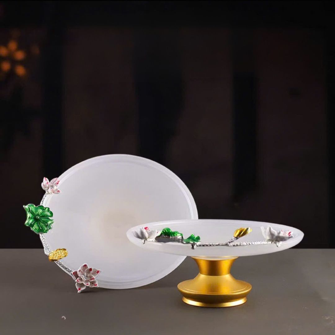 Mâm bồng thờ Phật hoa sen trắng