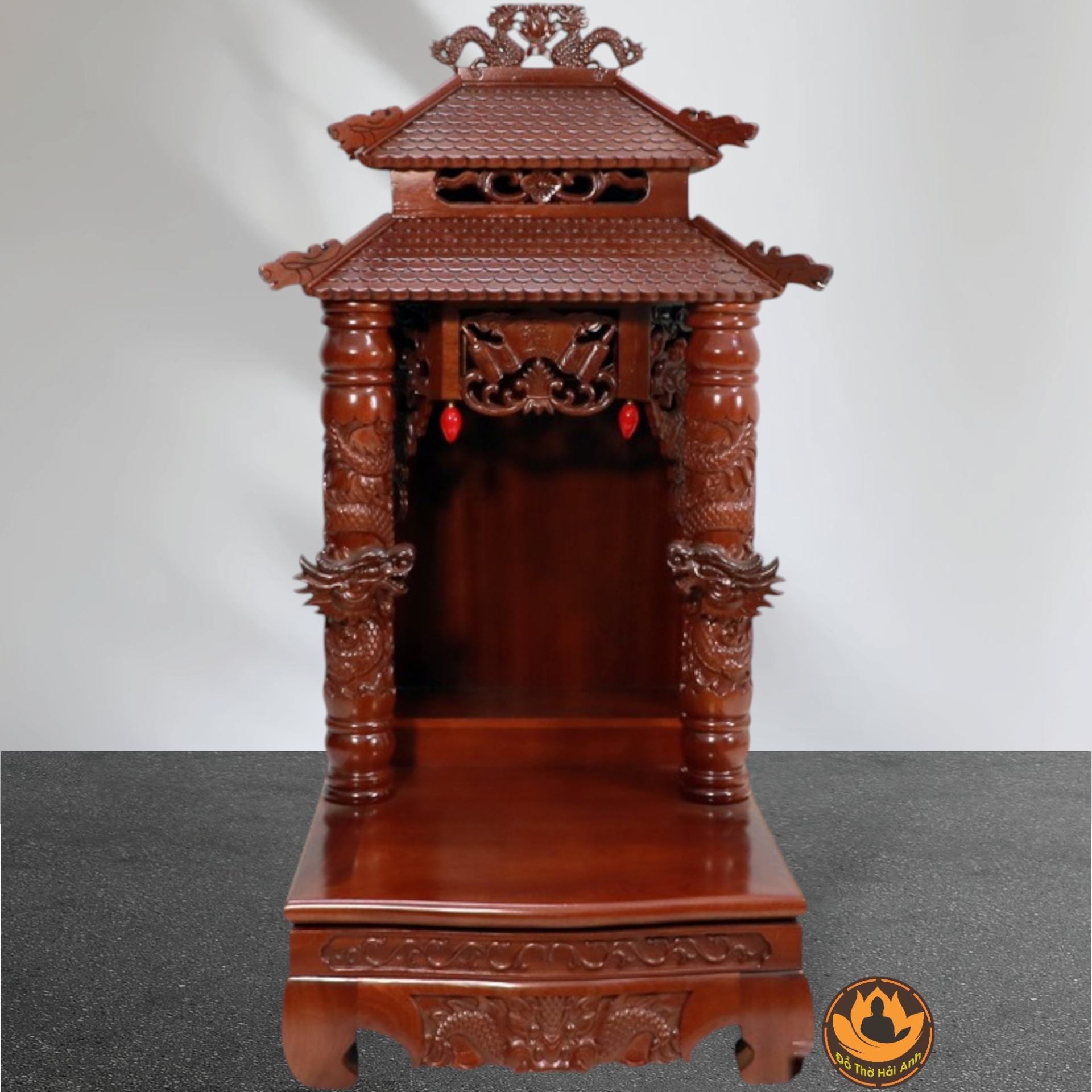 Bàn Thờ Ông Thần Tài Thổ Địa Cổ Tự Song Long 8 Mái, Gỗ Lát Sapelli Màu Cánh Gián