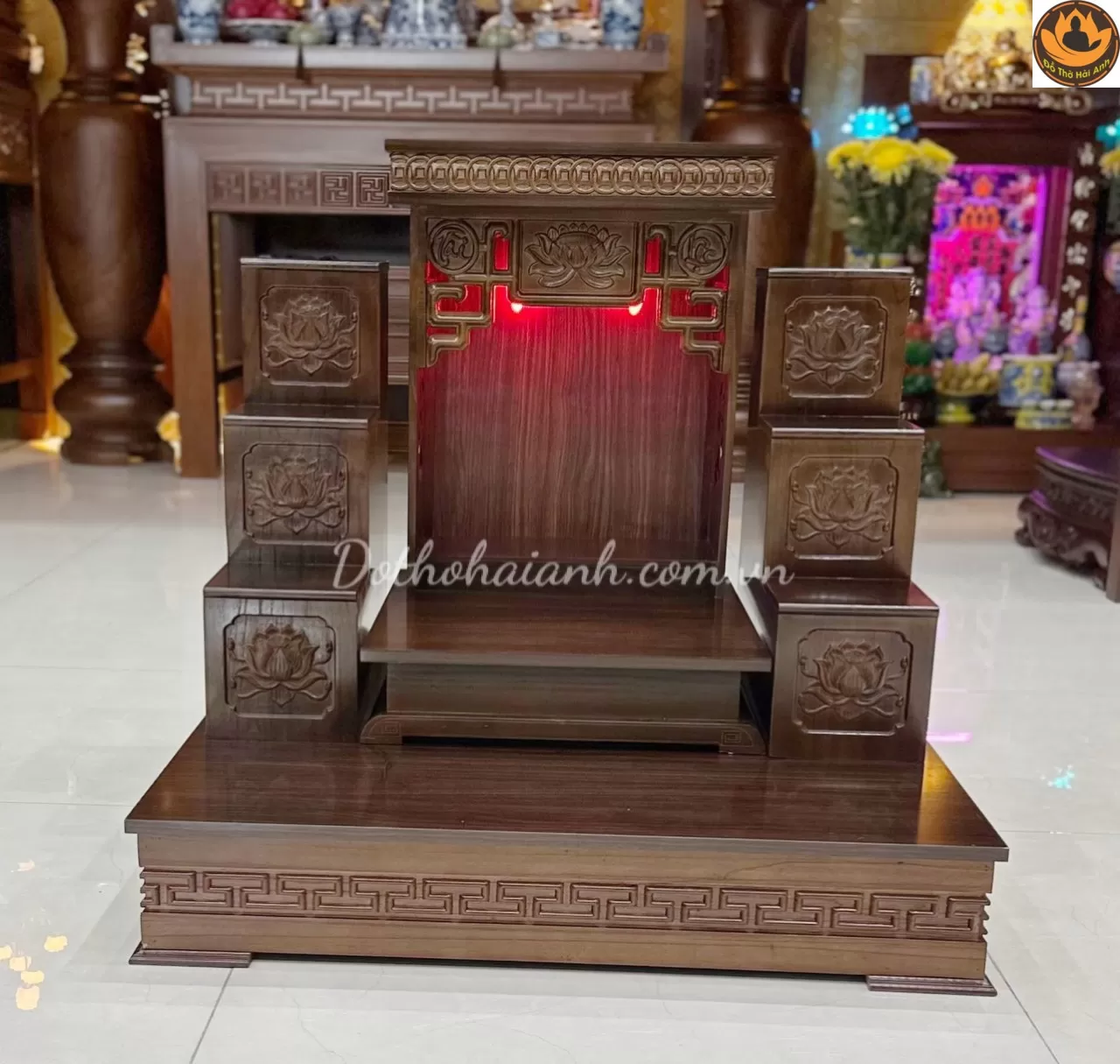 Ban Thần Tài Hiện Đại Sen Phủ Màu 631