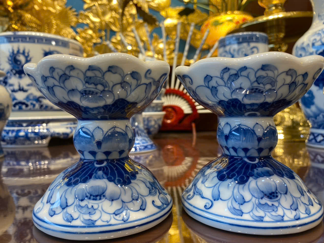 Chân Nến Sen Phú Qúy Men Lam