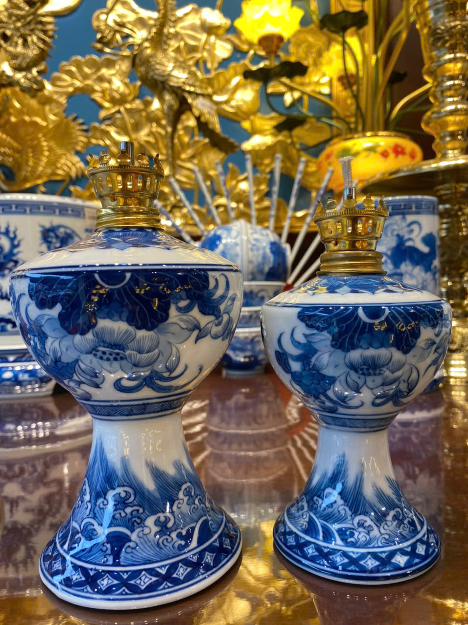 Đèn Aladanh Sen Phú Quý Men Lam