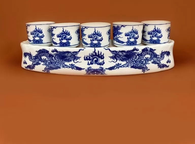 Kỷ Cong Rồng Decal Men Lam