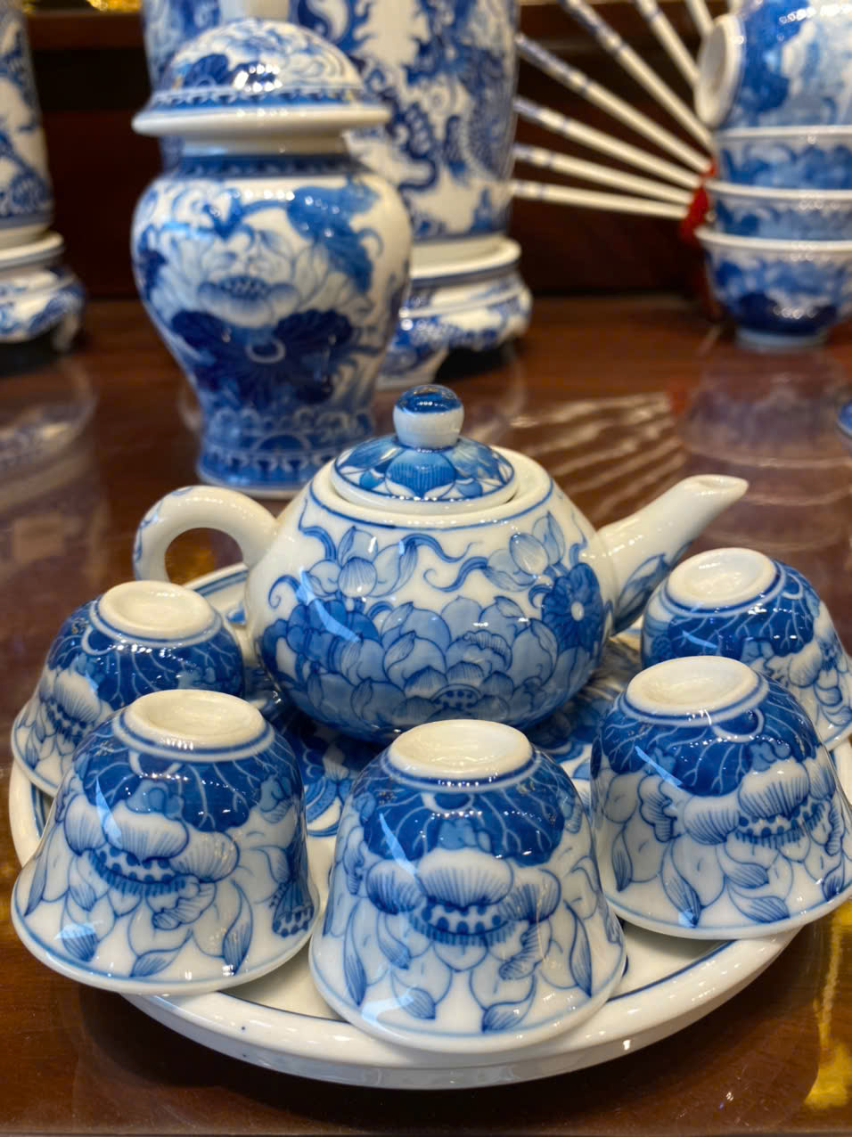 Bộ Dâng Trà Sen Phú Quý Men Lam (Bộ MiNi)