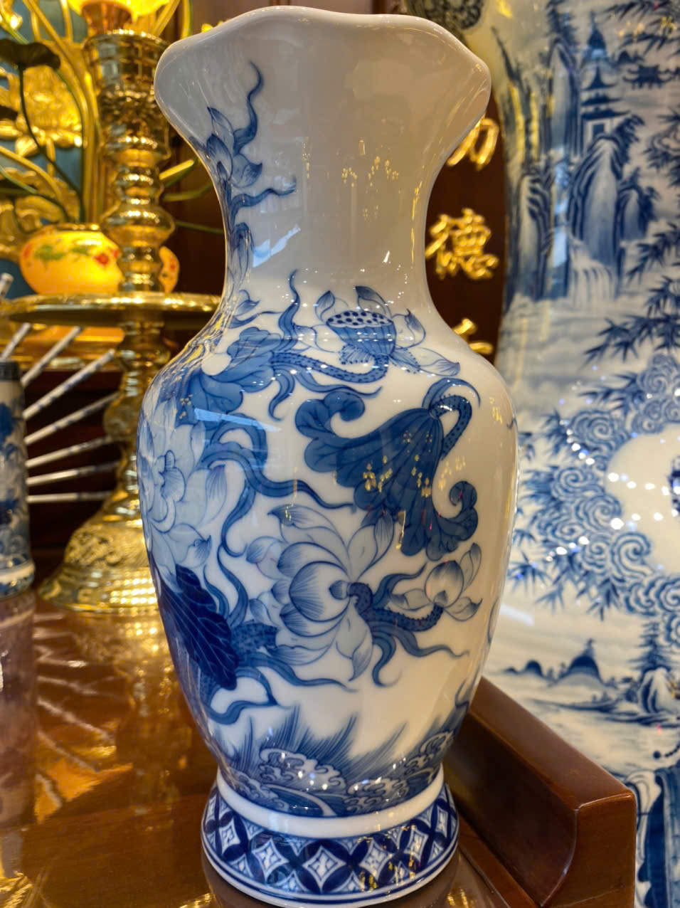 Lọ Lượn Miệng Sen Phú Qúy Men Lam