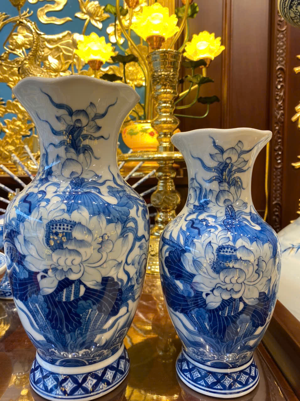 Lọ Lượn Miệng Sen Phú Qúy Men Lam