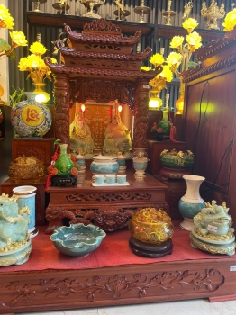 Bộ Ban Thờ Thần Tài Mái Chùa Gỗ Hương Đá