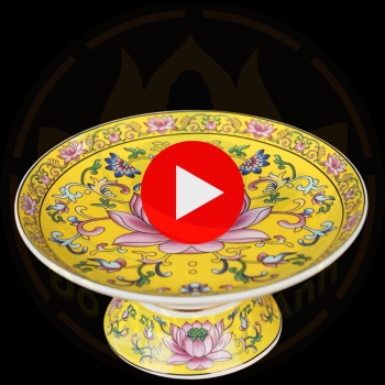 Mâm Bồng Gấm Vàng Hoa Sen – Đồ Thờ Cúng Cao Cấp & Phong Thủy May Mắn