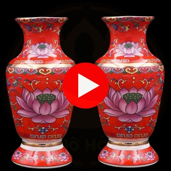 Lọ Hoa Gấm Đỏ Hoa Sen Cao Cấp – Đồ Thờ Cúng Sang Trọng
