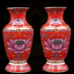 Lọ Hoa Gấm Đỏ Hoa Sen Cao Cấp – Đồ Thờ Cúng Sang Trọng