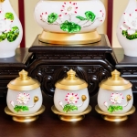 Trọn bộ đồ thờ ngọc viền đồng hoa sen  trắng