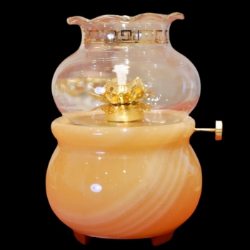 Đèn Dầu Ngọc Viền Đồng – Ánh Sáng Linh Thiêng & Biểu Tượng Phúc Lành