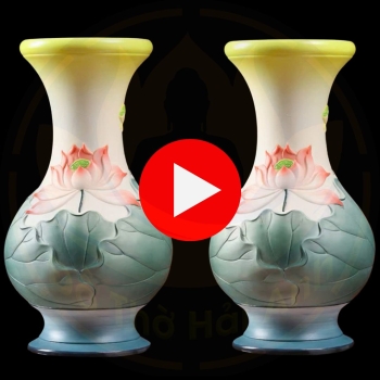 Lọ Hoa Sứ Sen Nổi Đỏ Cao Cấp – Trang Nghiêm, May Mắn, Nhập Khẩu