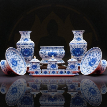 Bộ Đồ Thờ Sen Nổi Trắng Xanh – Thanh Tịnh Tâm Linh, Trang Nghiêm Không Gian Thờ