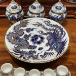 Bộ Đồ Thờ Ngũ Long Nổi – Men Lam Vàng Kim | Bảo Hộ Linh Thiêng – Vượng Khí Trường Tồn