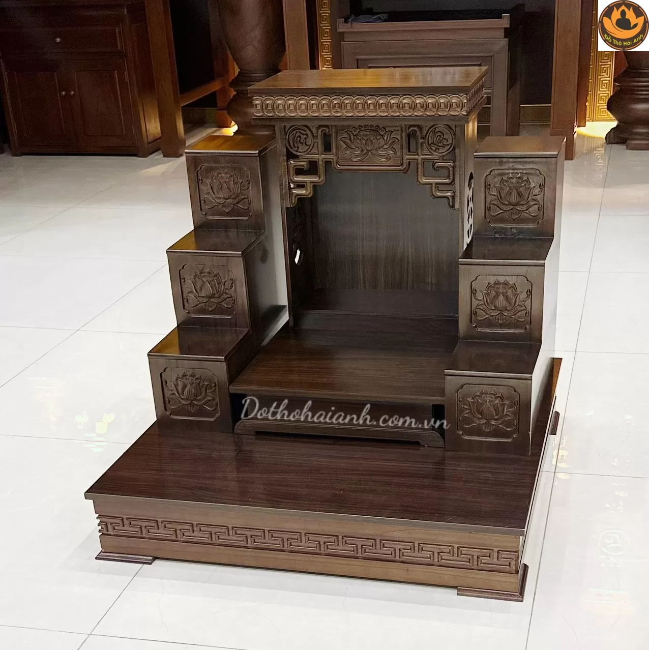 Ban Thần Tài Hiện Đại Sen Phủ Màu 631