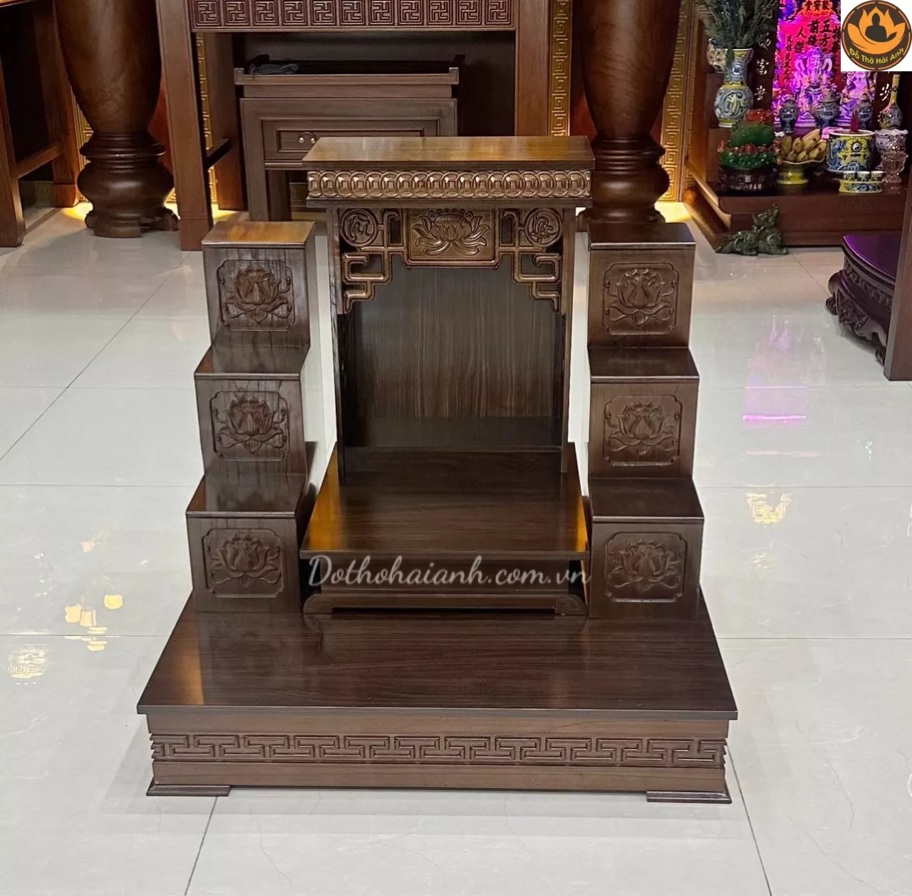 Ban Thần Tài Hiện Đại Sen Phủ Màu 631