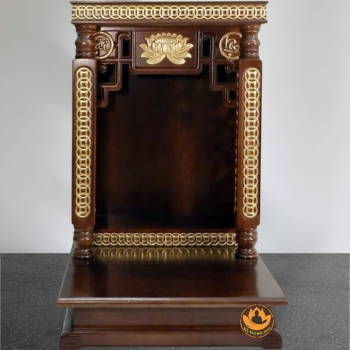 Bàn Thờ Ông Thần Tài Thổ Địa Mái Bằng Trụ Đồng Tiền, Gỗ Gõ Màu Cánh Gián Dát Vàng, Có Ngăn Kéo