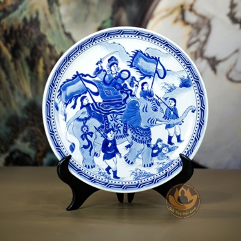 Đĩa Sứ Bà Triệu