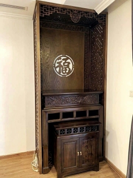 Bàn thờ chung cư M18