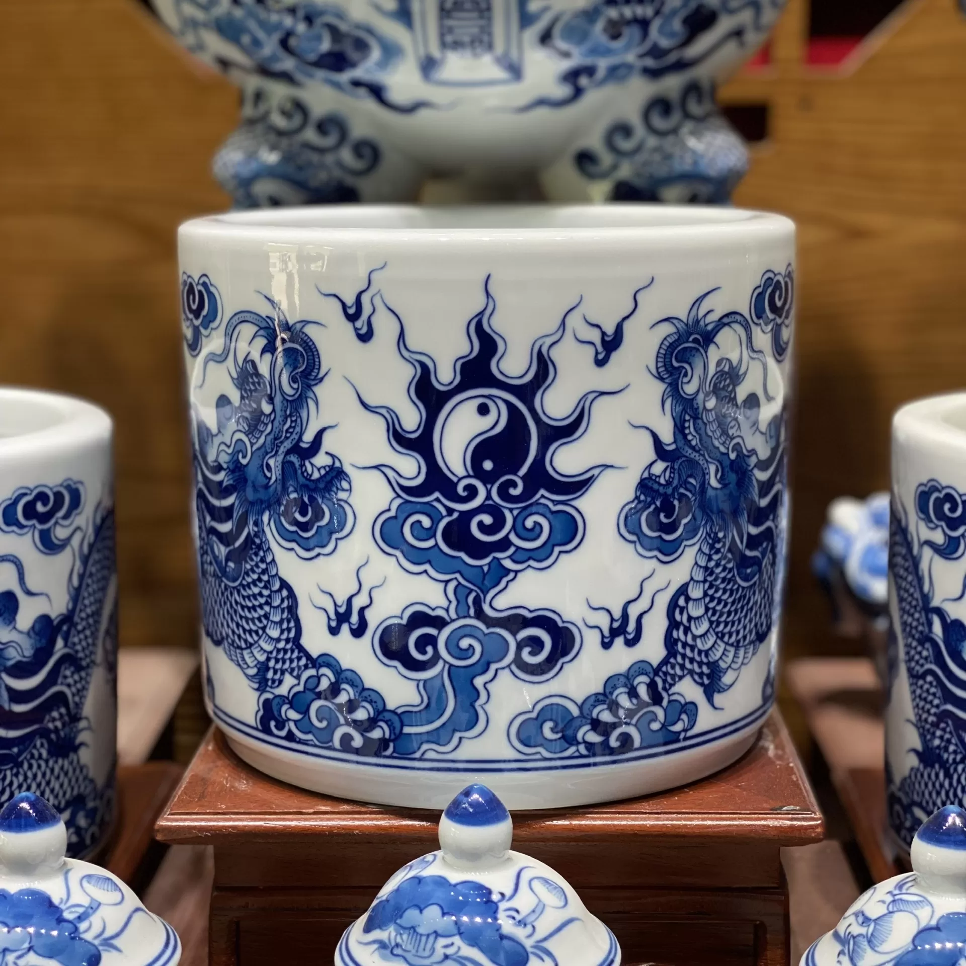 Bát Hương Phú Quý Men Lam