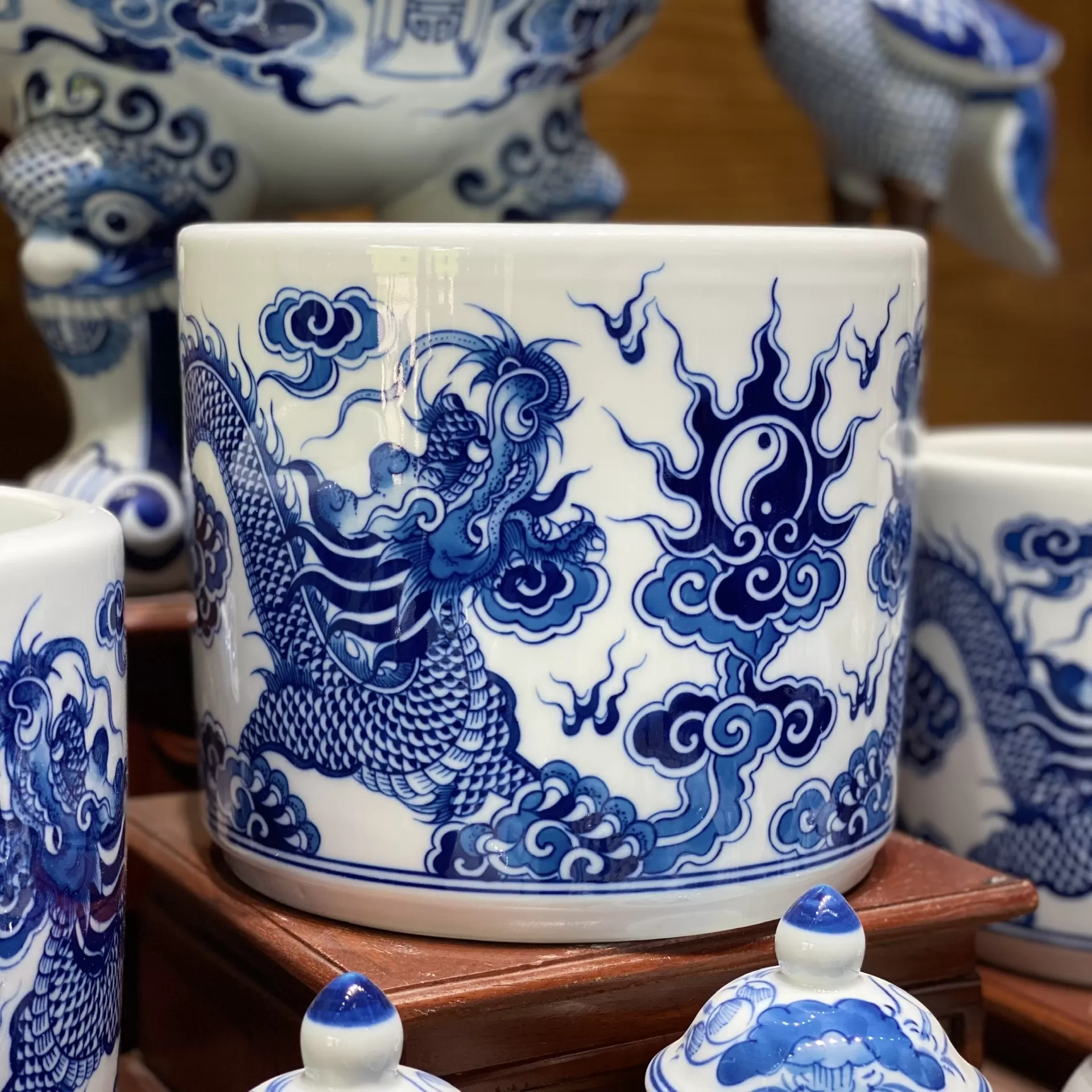 Bát Hương Phú Quý Men Lam