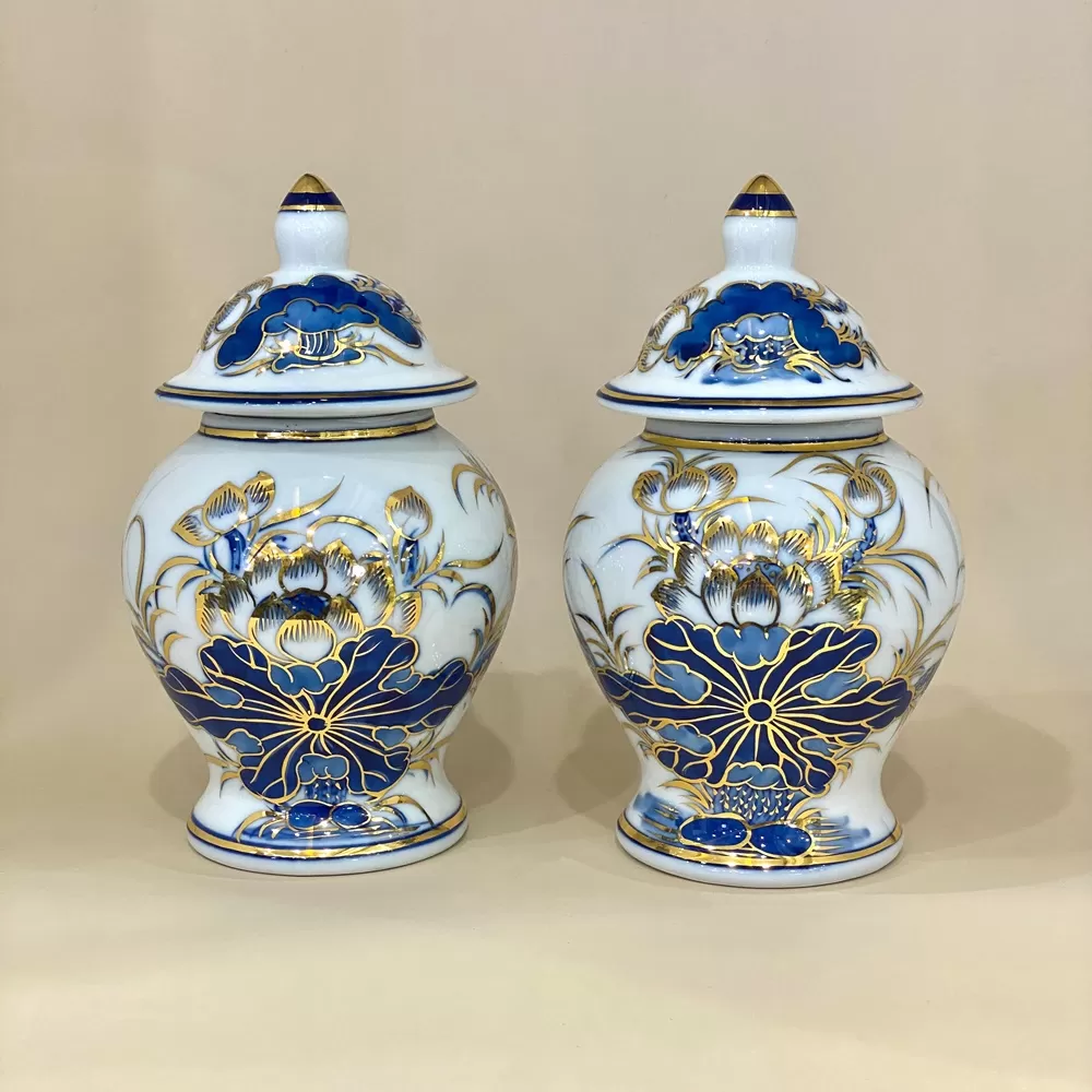 Chóe Sen Men Lam Vàng Kim