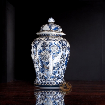 Chóe Tứ Cảnh Men Lam Vẽ Vàng