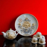 Bộ Dâng Trà Men Rạn Vàng Kim
