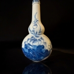 Nậm Rượu Sen Men Lam